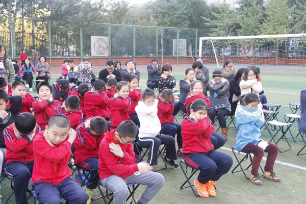 国美家园小学学生防恐自护体验活动