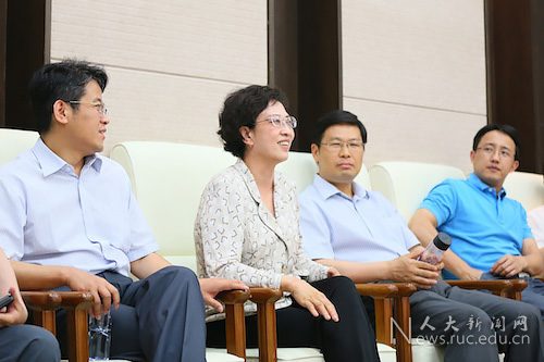 中国人民大学举办首次消防疏散反恐防暴综合应急演练 高校首支应急队伍亮相