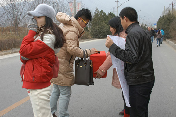 “心灵教练”走进敬老院