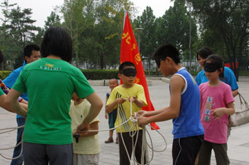 北京巨峰特训“幸福一家人”亲子活动圆满结束