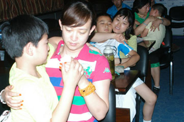 北京巨峰特训“幸福一家人”亲子活动圆满结束