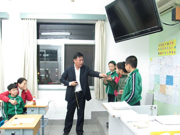 北师大亚太实验学校公益活动