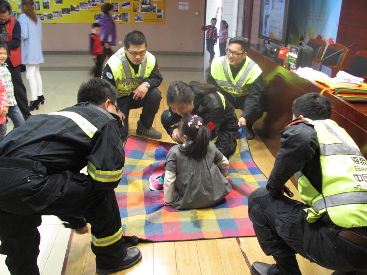 自救互救训练演习