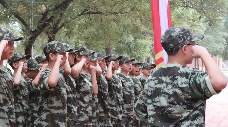 我是一个兵——巨峰成长(五天)军事夏令营