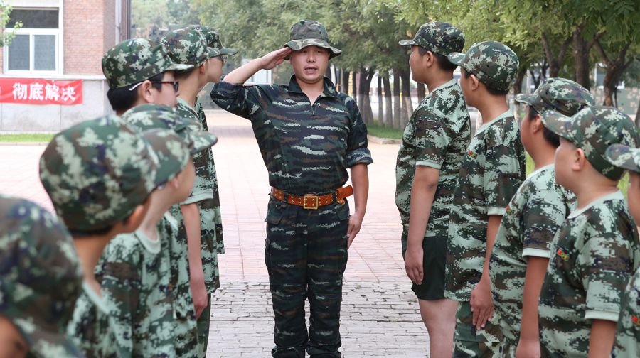 我是一个兵——巨峰成长(五天)军事夏令营