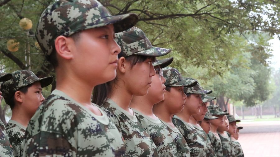 钢铁战士 ——巨峰成长(七天)军事夏令营