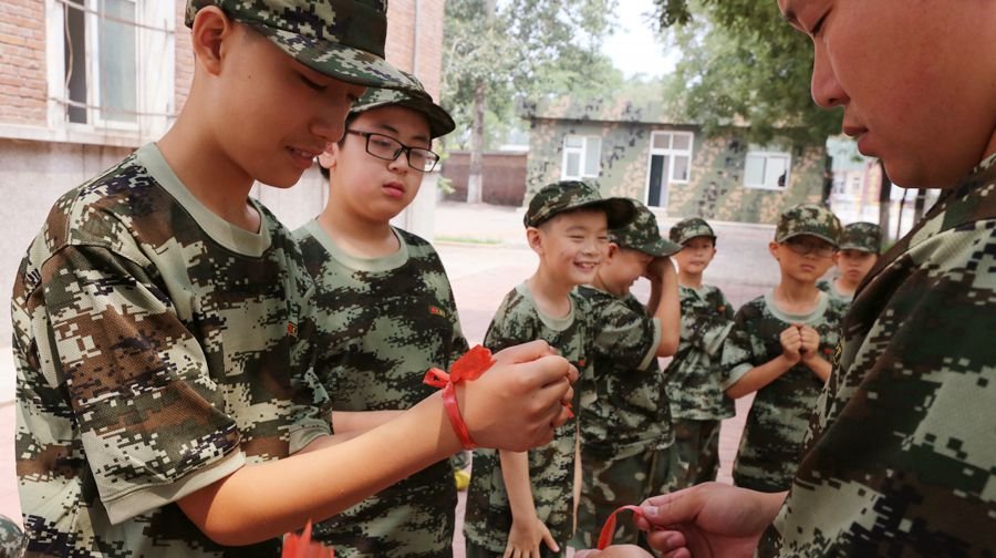 钢铁战士 ——巨峰成长(七天)军事夏令营
