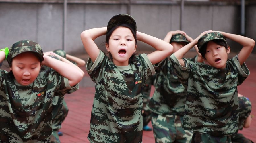 钢铁战士 ——巨峰成长(七天)军事夏令营