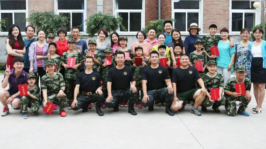 钢铁战士 ——巨峰成长(七天)军事夏令营