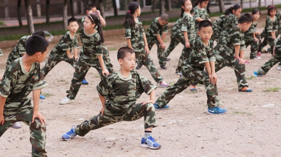 超级战士 ——巨峰成长(二十八天)军事夏令营