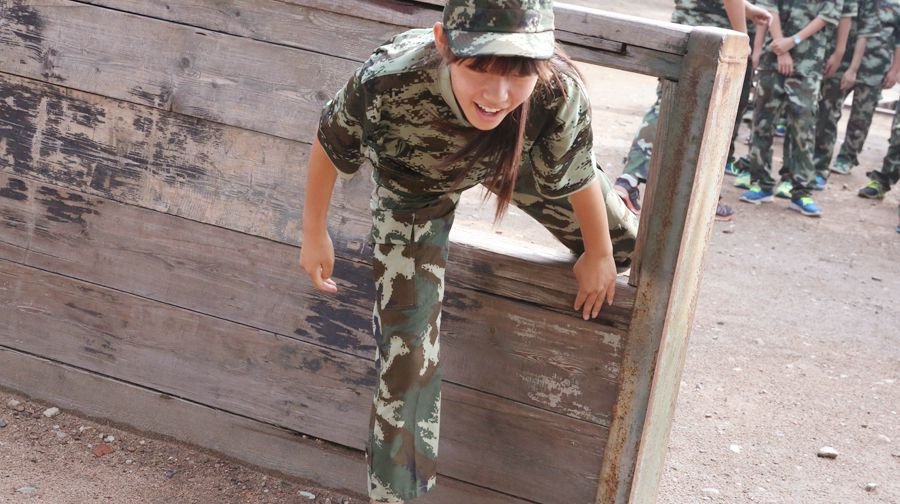 超级战士 ——巨峰成长(二十八天)军事夏令营