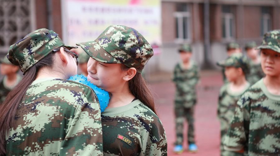 超级战士 ——巨峰成长(二十八天)军事夏令营