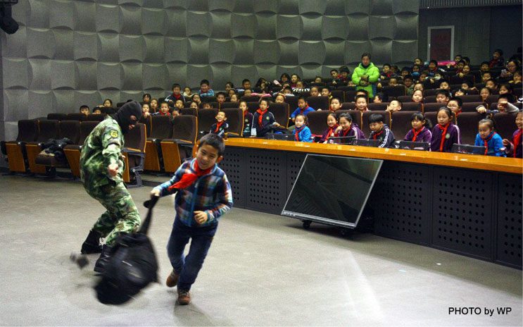 海淀实验二小防恐培训