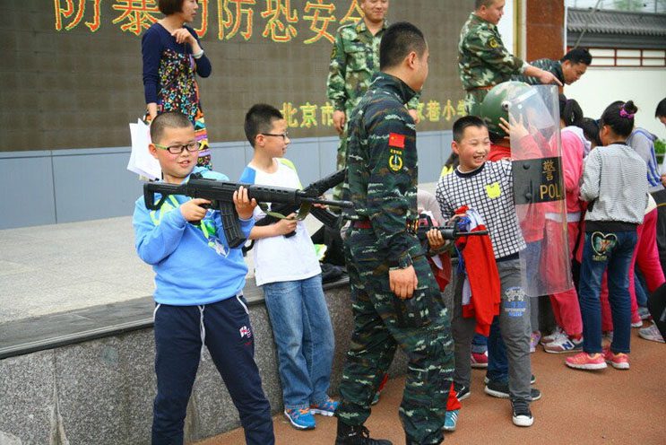 周家巷小学安全系列讲座——防恐
