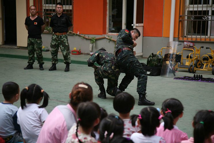 和平街幼儿园(分园)防恐培训
