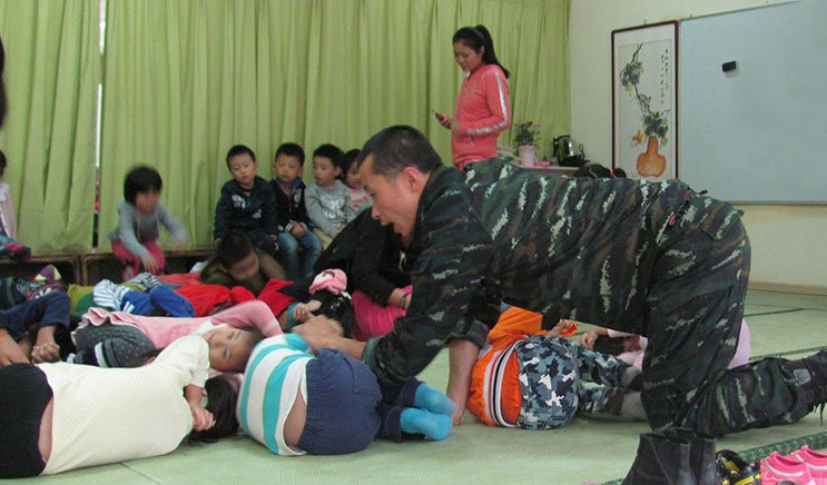 阳光爱蕾幼儿园防火、安全疏散体验式培训