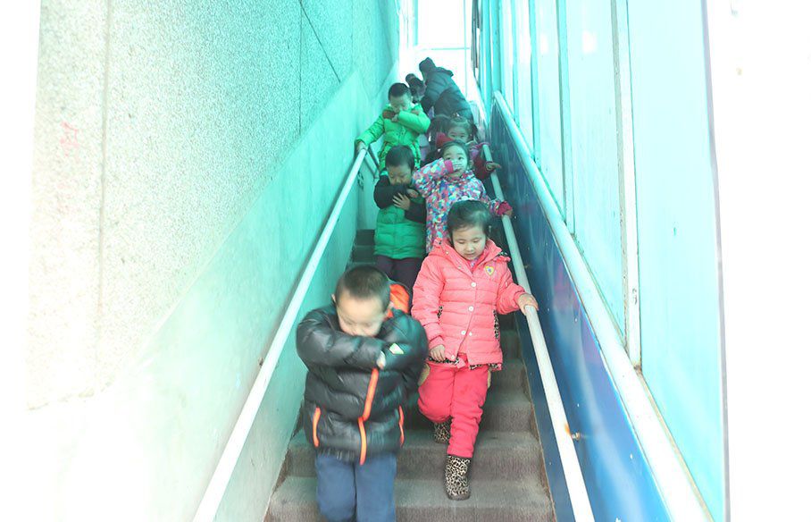 西坝河幼儿园消防知识讲座、安全疏散、防恐怖袭击