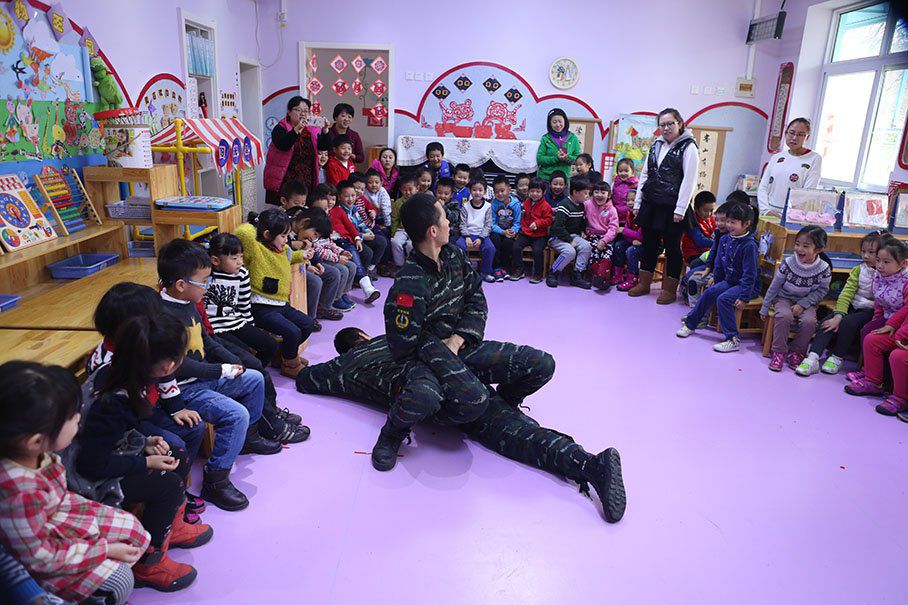 西坝河幼儿园消防知识讲座、安全疏散、防恐怖袭击