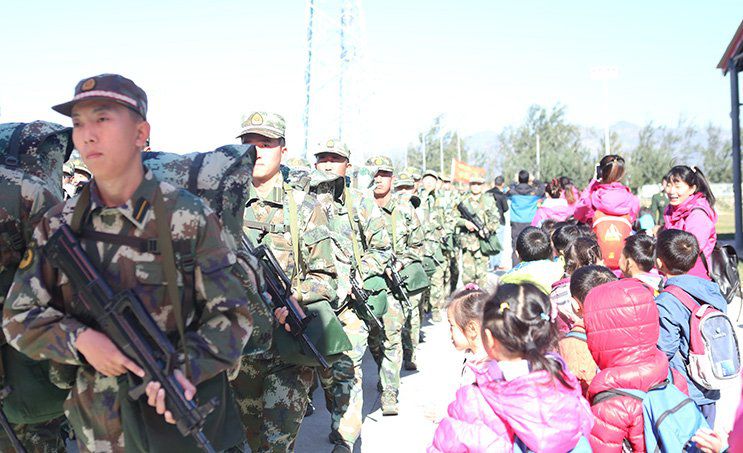清友园幼儿园军营一日游