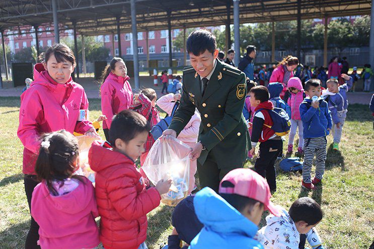 清友园幼儿园军营一日游