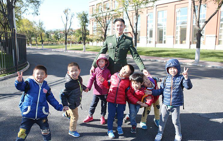 清友园幼儿园军营一日游