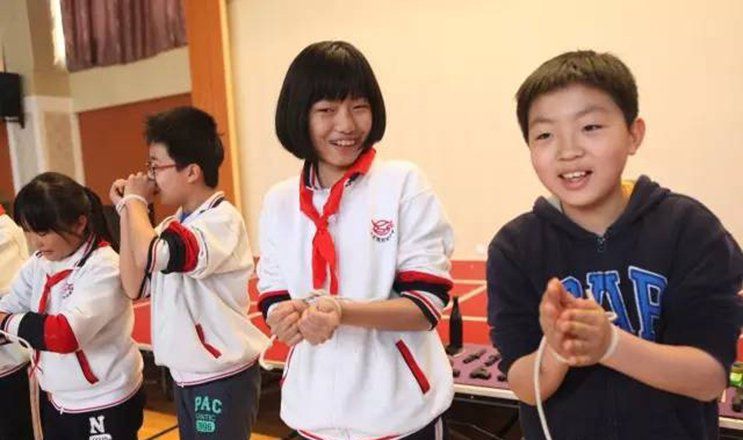 防恐安全从我做起——陈经纶中学帝景分校