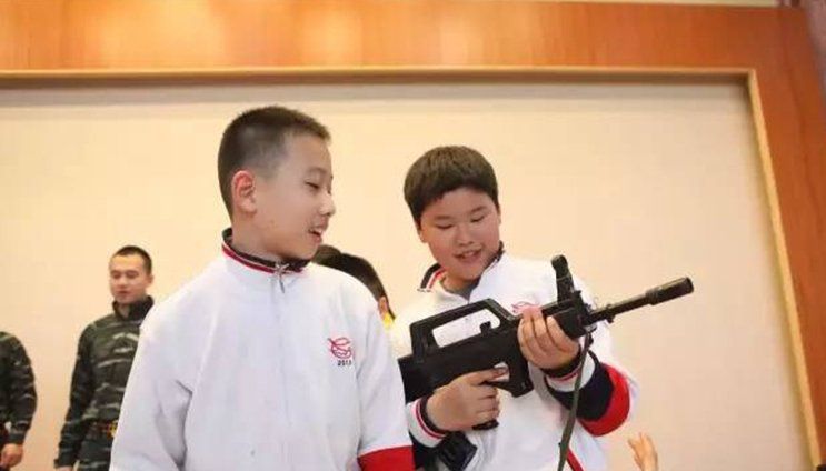 防恐安全从我做起——陈经纶中学帝景分校