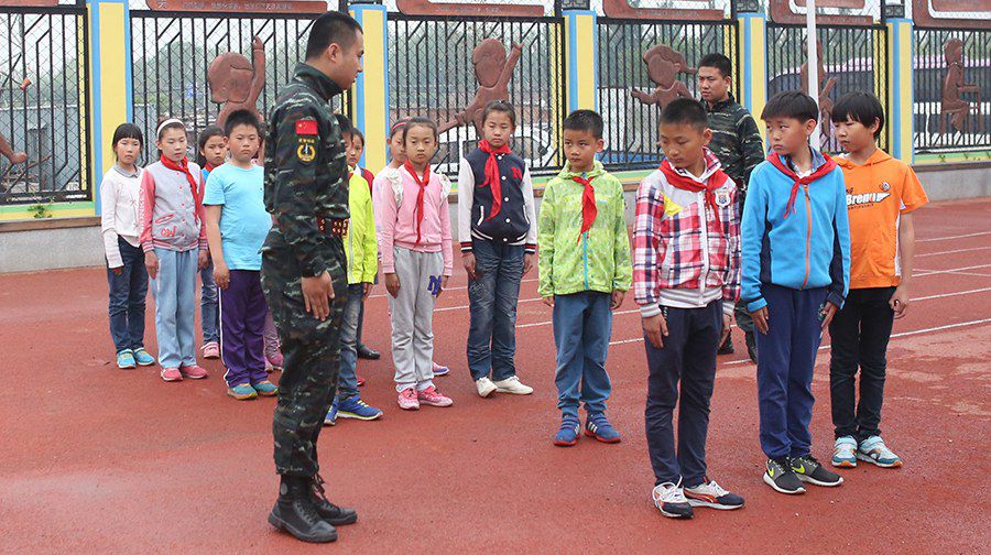 东升实验小学升旗仪式