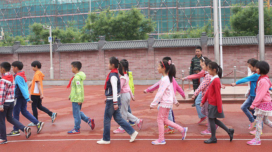 东升实验小学升旗仪式