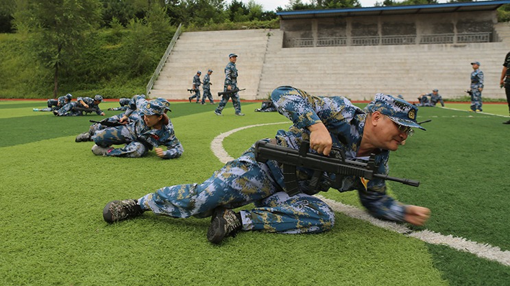 凝聚·纯粹·专注——2016中能资本英武出师