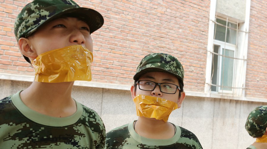 防恐演习 巨峰安全教育培训