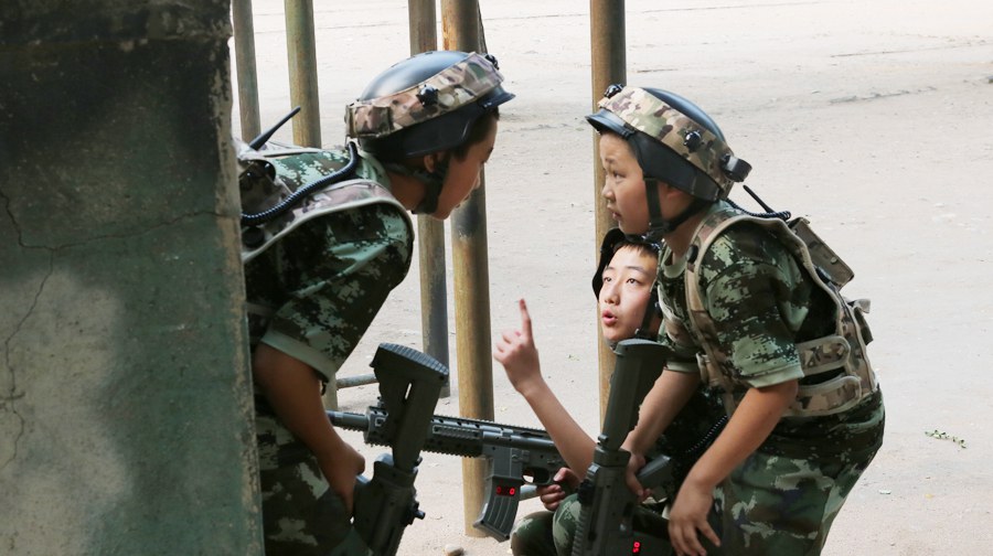 最受欢迎的巨峰真人CS作战