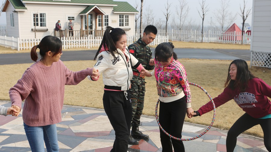 北达资源中学老师素质拓展活动